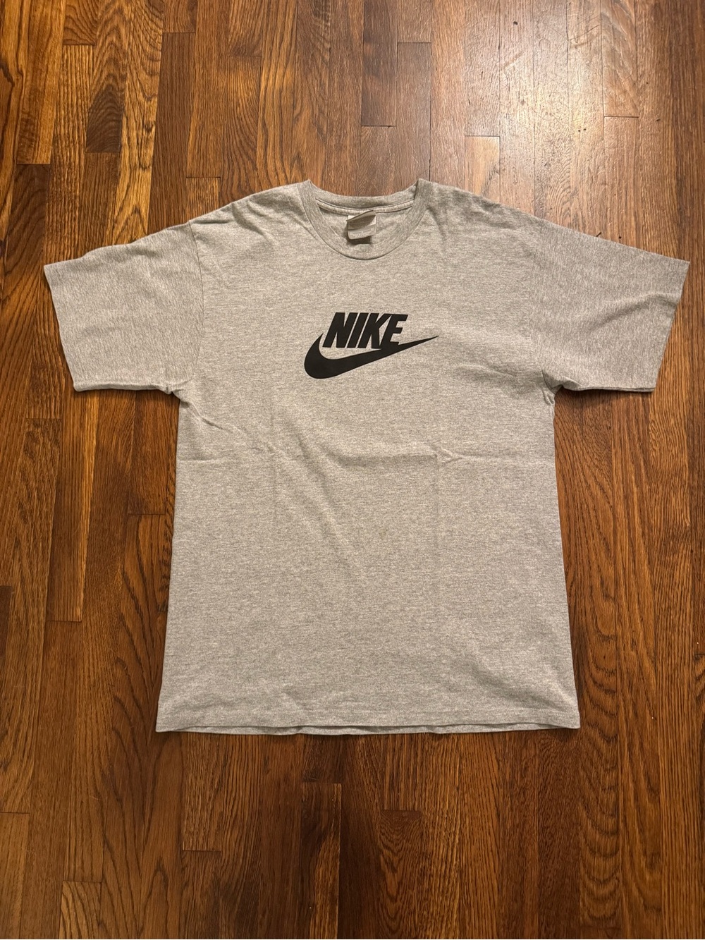 Vitage Nike logo Tshirt size large